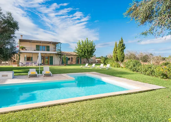 Villa Can Cadernera